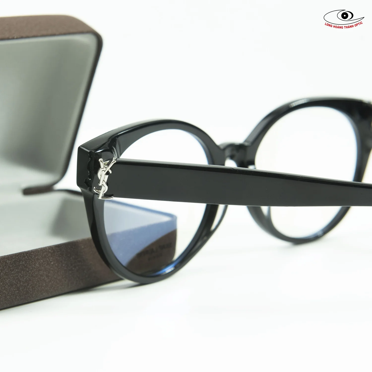 Địa chỉ mua gọng kính cận chính hãng Saint Laurent giá tốt nhất tại Huế Đà Nẵng