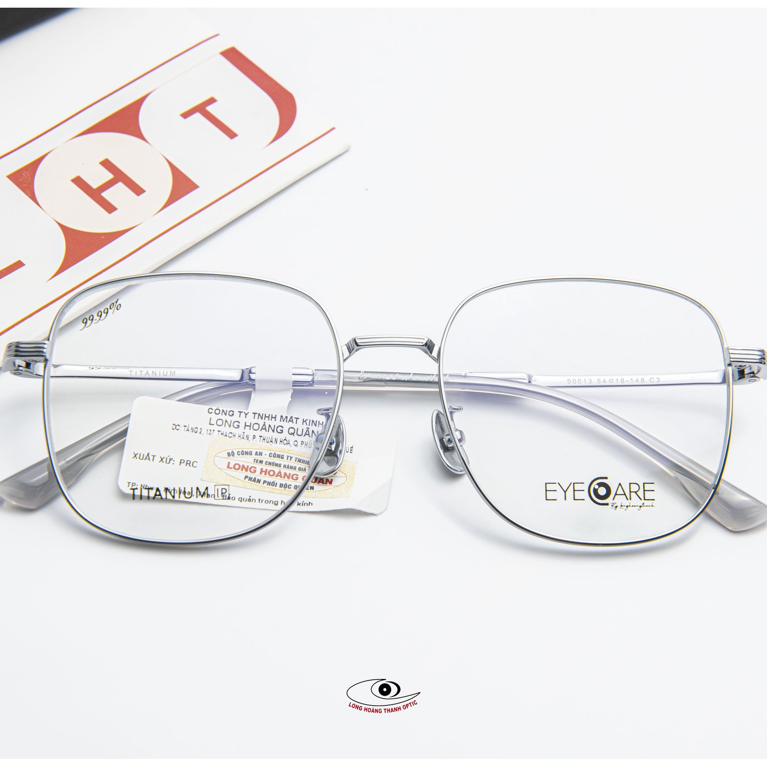Gọng kính Eyecare - Niềm tự hào của Long Hoàng Thành