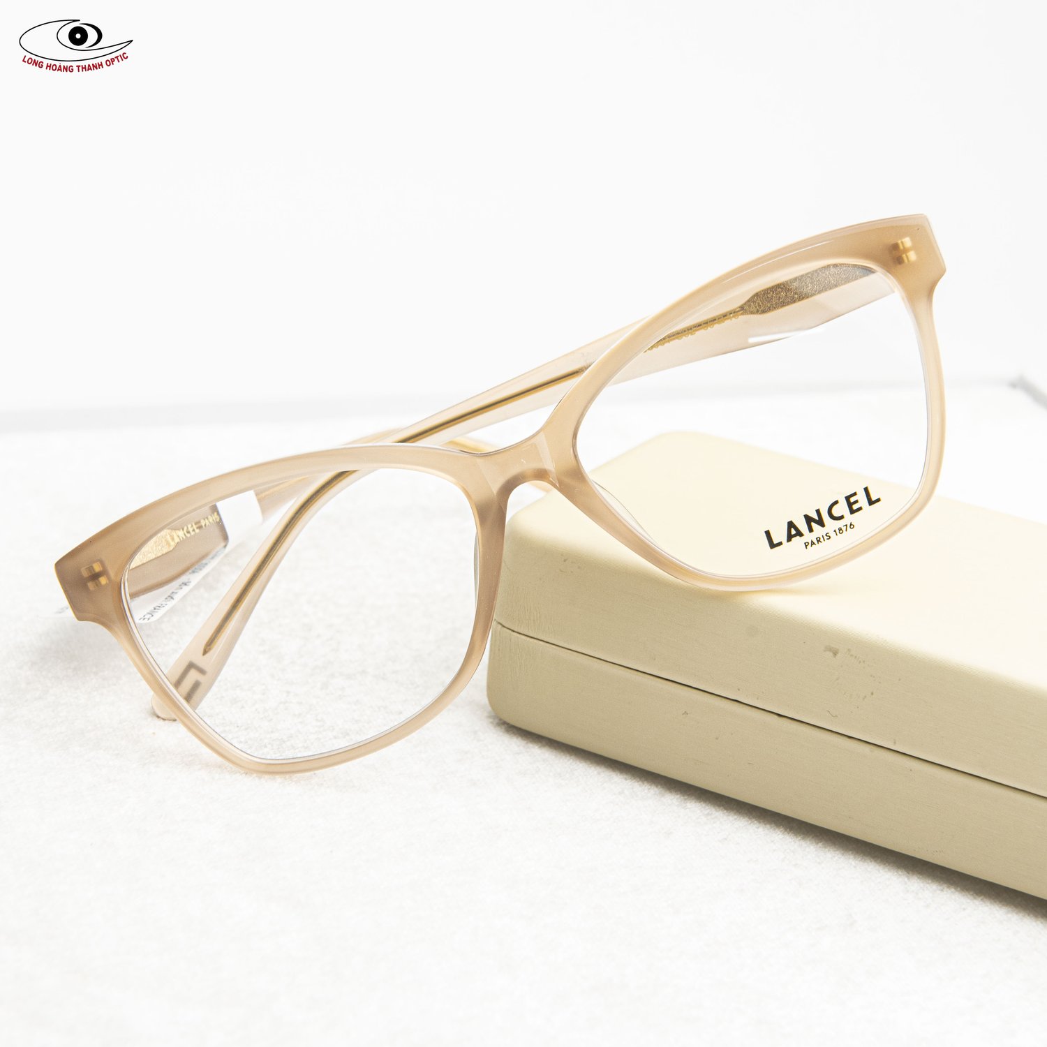 Gọng Kính Lancel LA93001 C02 – Phong cách cá tính, hiện đại và tự tin.