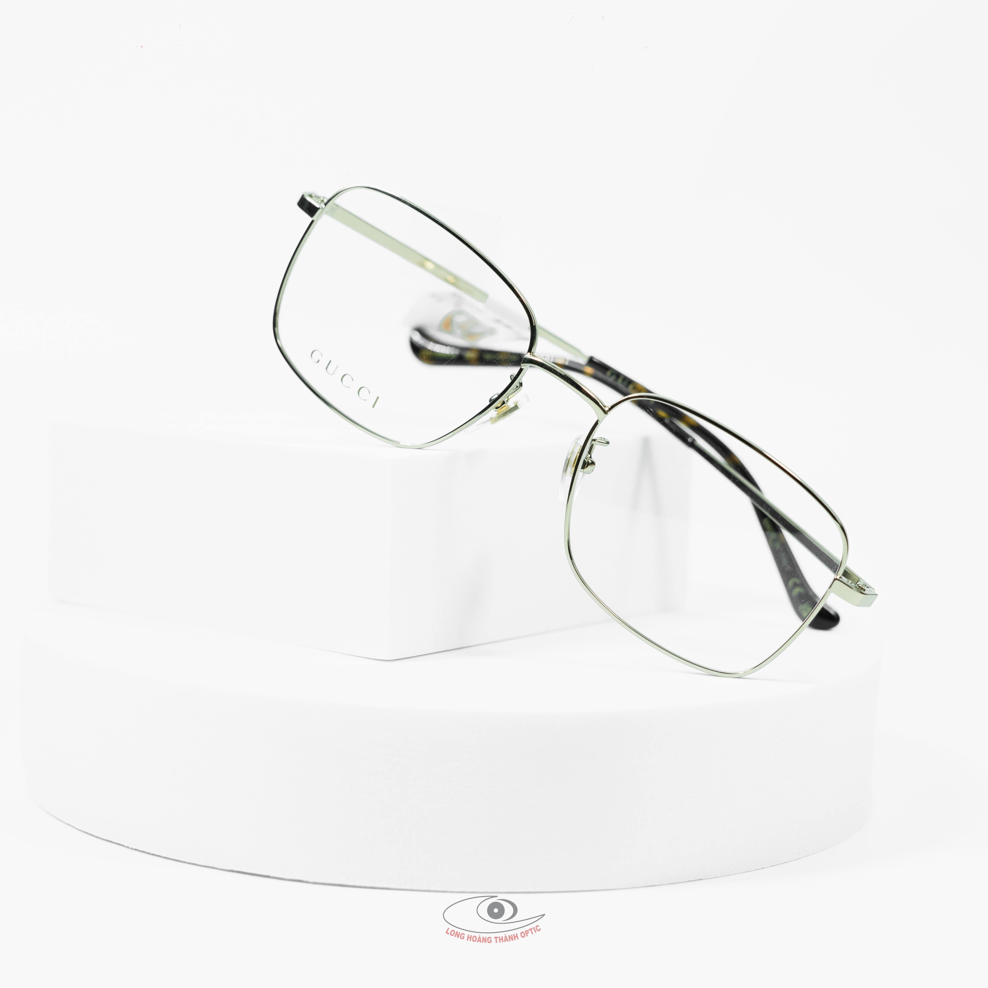  Gọng kính cận nam đẹp Gucci GG1355oa-54-002 – Đơn giản nhưng phong cách