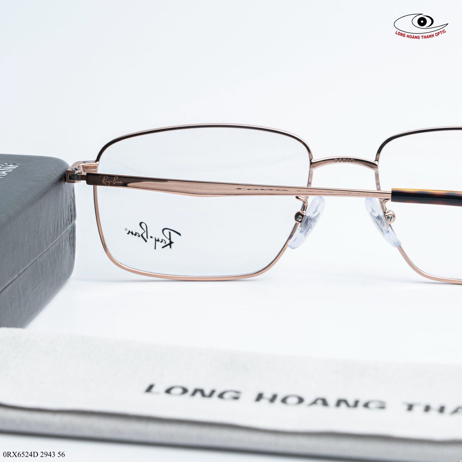 Gọng kính cận nửa viền kim loại dáng chữ nhật thanh lịch tại Huế