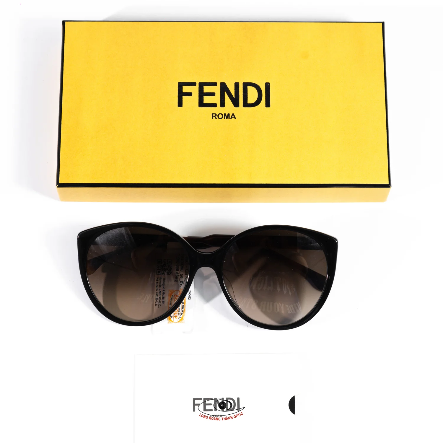 Bảng giá Kính mát hàng hiệu Fendi FE40029U_59_01F tại Huế, Đà Nẵng