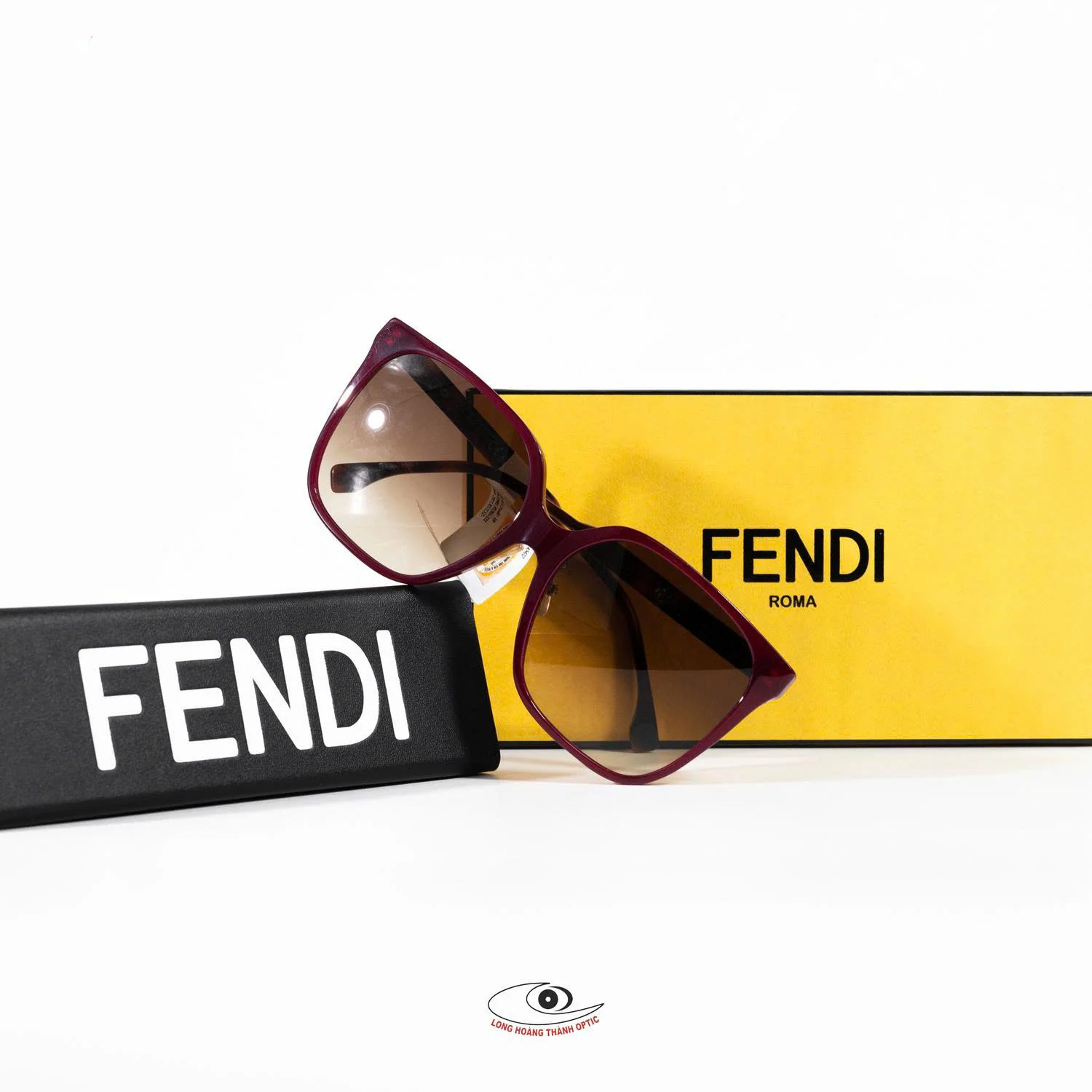 Địa chỉ mua kính râm hàng hiệu Fendi giá tốt nhất tại Huế Đà Nẵng