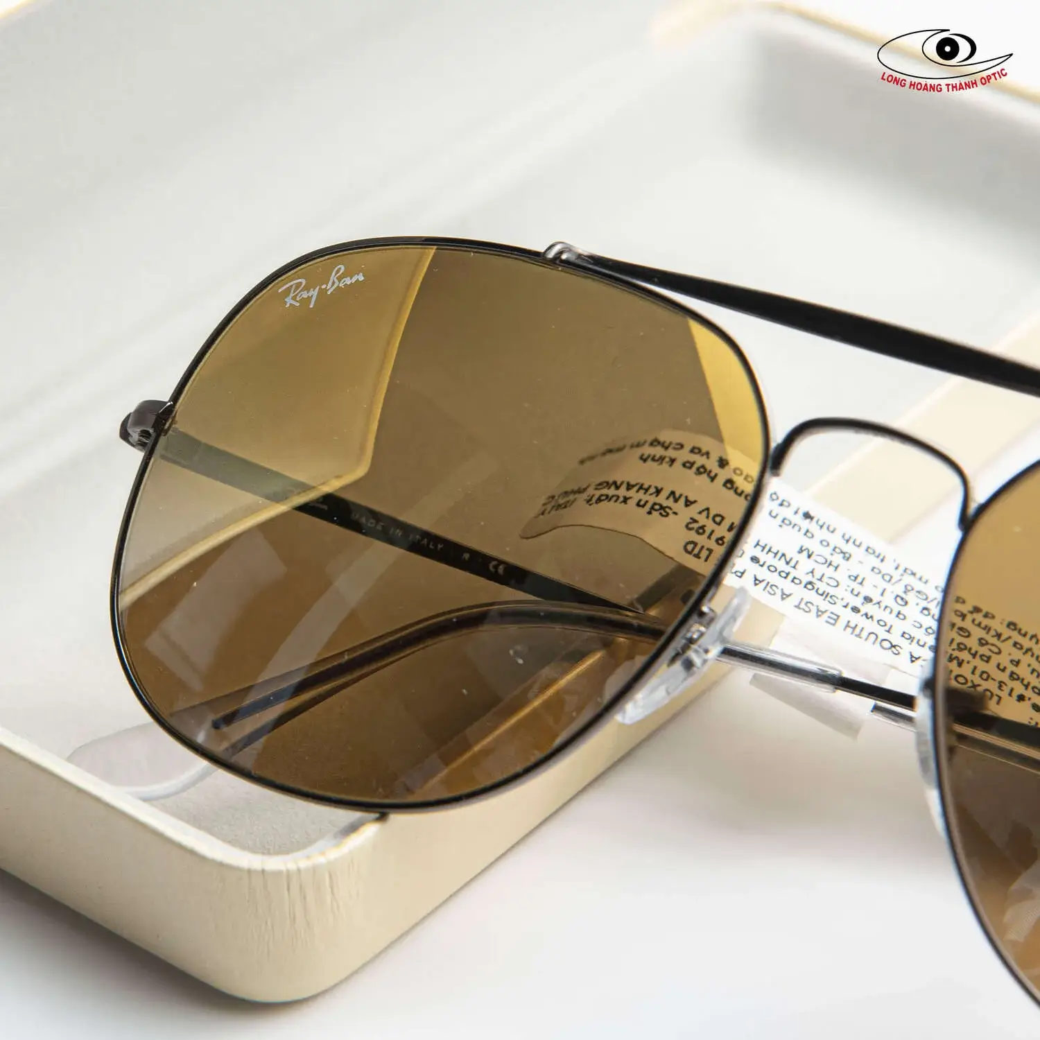 Địa chỉ mua kính râm nam Ray-Ban giá tốt nhất tại Huế Đà Nẵng