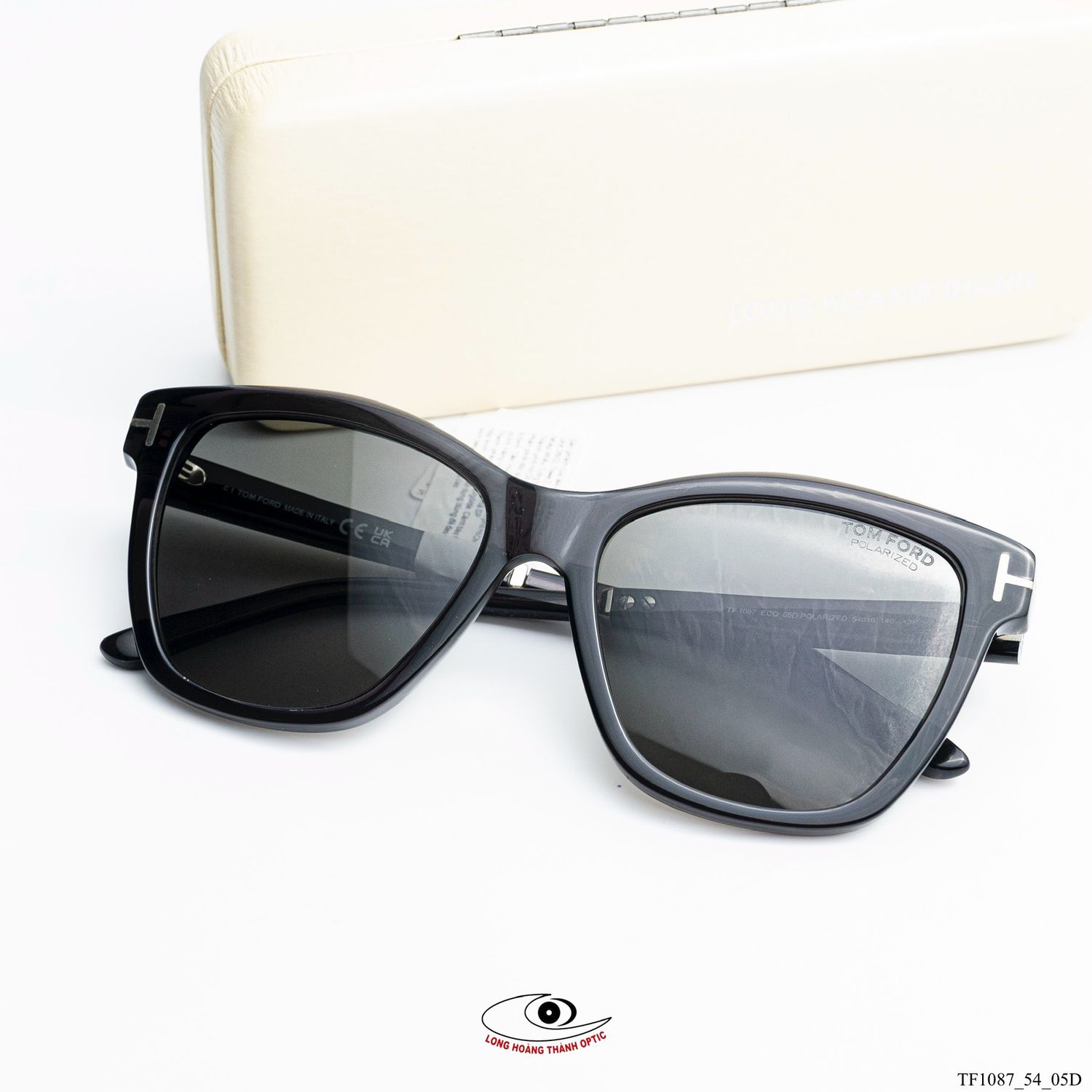 Kính râm chống tia UV Tom Ford